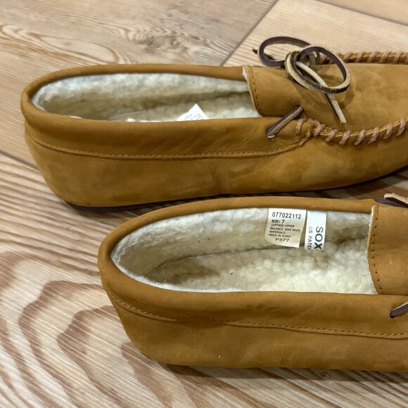 Sox Tab Women Moccasin Size 7 Slippers - Picture 4 of 8